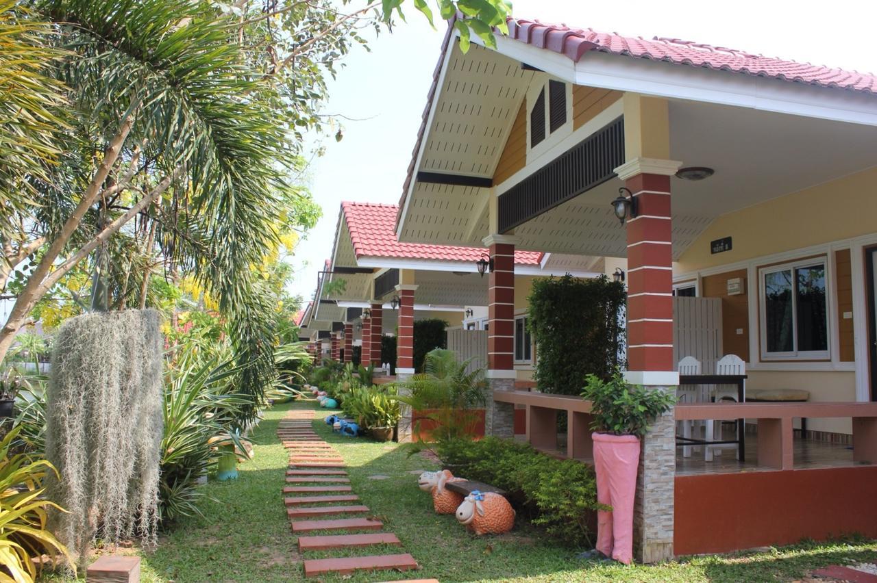 Rimbueng Resort Pranburi Ngoại thất bức ảnh